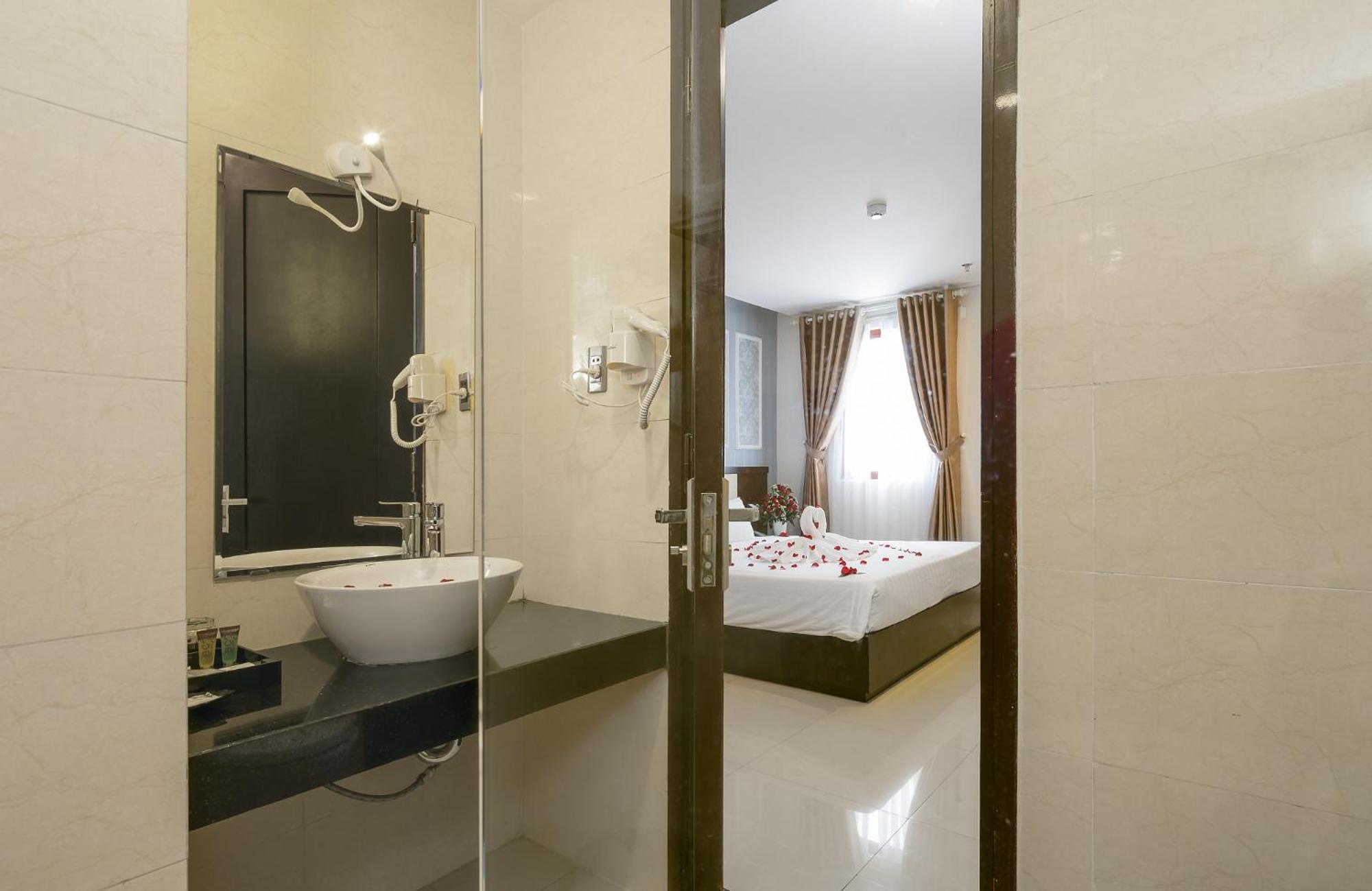Ego Luxury Residences & *